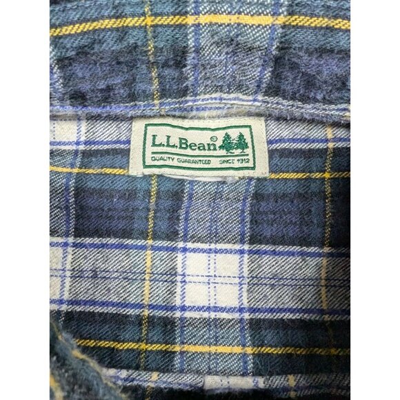 LL Bean Flannel Button Up Shirt Mens XXL Plaid Classic Fit Rugged Chore Pocket - Picture 3 of 9